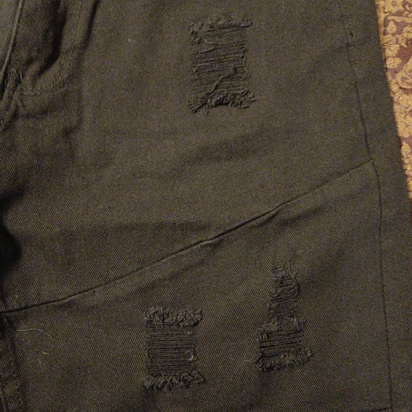 Blind Trust Brand Men''s Distressed Jean Shorts Black Colorway Slim Fit Size 32 - Picture 2 of 7